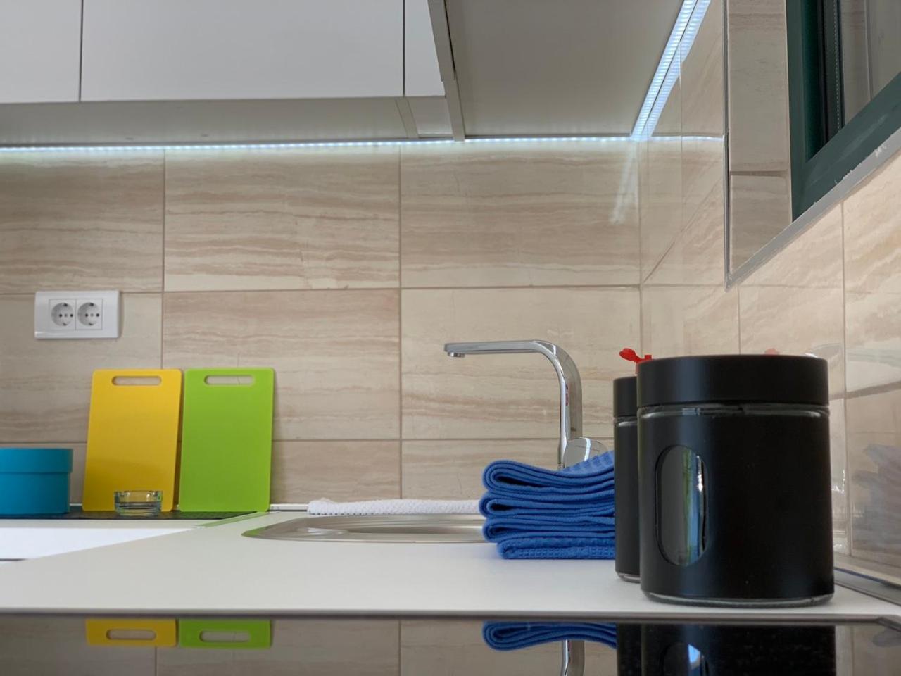 Absolute Apartman コトル エクステリア 写真